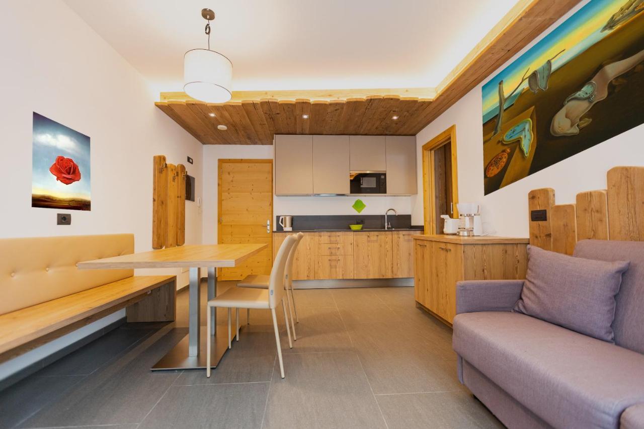 Casa Giusto Apartment Livigno Bagian luar foto